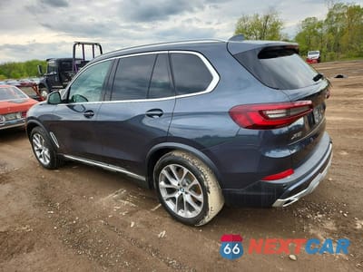 Drugie zdjęcie samochodu z przodu: 2022 BMW X5 XDRIVE40I VIN:5UXCR6C06N9K67825 - miniatura