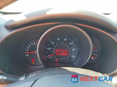 Zdjęcie 9 z 12 samochodu: 2014 KIA SOUL BASE VIN:KNDJN2A29E7016536 - miniatura