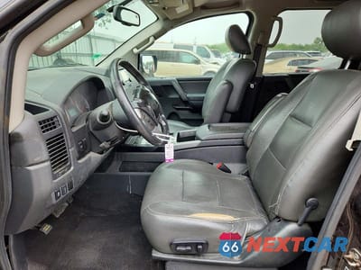 Zdjęcie 7 z 12 samochodu: 2014 NISSAN TITAN SV VIN:1N6BA0ED8EN519497 - miniatura