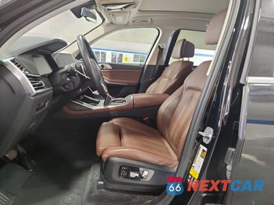 Zdjęcie 7 z 14 samochodu: 2022 BMW X7 XDRIVE40I VIN:5UXCW2C03N9M42789 - miniatura