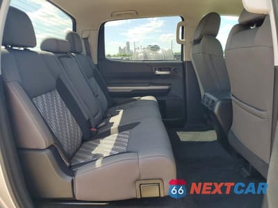 Zdjęcie 10 z 13 samochodu: 2019 TOYOTA TUNDRA CREWMAX SR5 VIN:5TFEM5F14KX137475 - miniatura