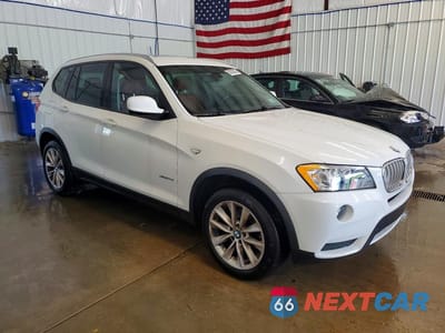 Czwarte zdjęcie samochodu z boku: 2013 BMW X3 XDRIVE28I VIN:5UXWX9C56D0D04734 - miniatura