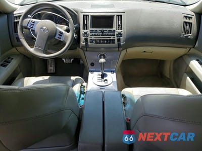 Zdjęcie 8 z 14 samochodu: 2003 INFINITI FX35 BASE VIN:JNRAS08U33X101289 - miniatura