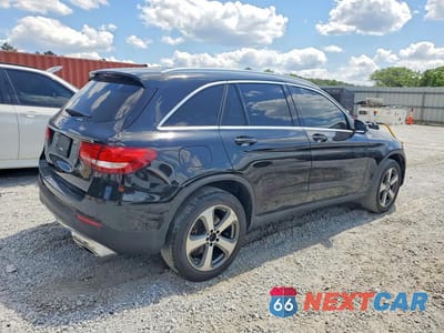 Trzecie zdjęcie samochodu z tyłu: 2019 MERCEDES-BENZ GLC 300 VIN:WDC0G4JB4KF505066 - miniatura