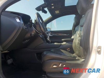 Zdjęcie 7 z 13 samochodu: 2020 CADILLAC XT6 PLATINUM PREMIUM LUXURY VIN:1GYKPERS6LZ156849 - miniatura