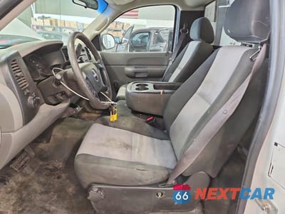 Zdjęcie 7 z 12 samochodu: 2008 GMC SIERRA C1500 VIN:1GTEC14C18Z901070 - miniatura