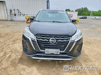 Piąte zdjęcie samochodu w środku: 2022 NISSAN KICKS SV VIN:3N1CP5CV6NL502862 - miniatura