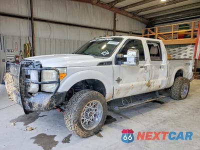 2015 FORD F250 SUPER DUTY 1FT7W2BT4FEC30782 - główne zdjęcie licytacji z USA - miniatura