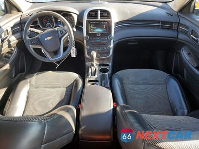 Zdjęcie 8 z 12 samochodu: 2015 CHEVROLET MALIBU 1LT VIN:1G11C5SL2FF244215 - miniatura