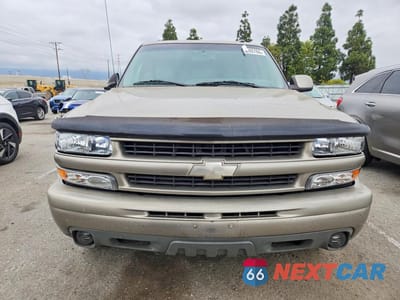 Piąte zdjęcie samochodu w środku: 2003 CHEVROLET TAHOE K1500 VIN:1GNEK13Z53R102756 - miniatura