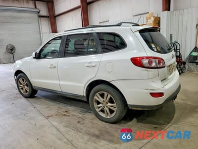 Drugie zdjęcie samochodu z przodu: 2010 HYUNDAI SANTA FE SE VIN:5NMSH4AG0AH373917 - miniatura