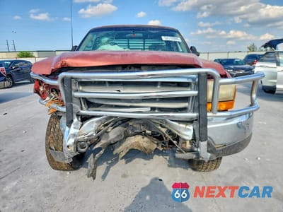 Piąte zdjęcie samochodu w środku: 1999 FORD F250 SUPER DUTY VIN:1FTNX21SXXEA48907 - miniatura