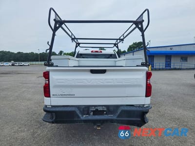 Zdjęcie 6 z 12 samochodu: 2021 CHEVROLET SILVERADO C1500 VIN:3GCNWAEK9MG373754 - miniatura