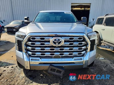 Piąte zdjęcie samochodu w środku: 2023 TOYOTA TUNDRA 1794 EDITION HV VIN:5TFMC5EC0PX002888 - miniatura