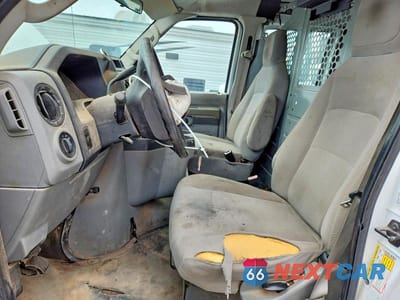 Zdjęcie 7 z 13 samochodu: 2014 FORD ECONOLINE E250 VAN VIN:1FTNE2EW5EDA18655 - miniatura