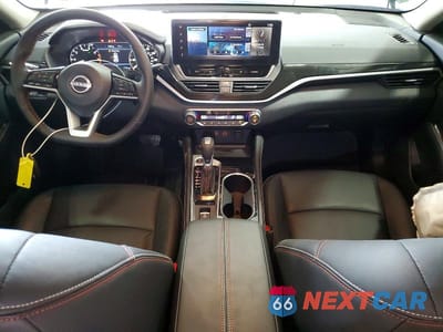 Zdjęcie 8 z 12 samochodu: 2025 NISSAN ALTIMA SR VIN:1N4BL4CW6SN417612 - miniatura