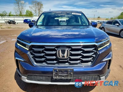 Piąte zdjęcie samochodu w środku: 2025 HONDA PILOT EXL VIN:5FNYG2H43SB006431 - miniatura
