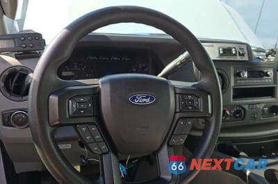 Zdjęcie 11 z 13 samochodu: 2023 FORD ECONOLINE E350 SUPER DUTY CUTAWAY VAN VIN:1FDWE3FK6PDD18824 - miniatura