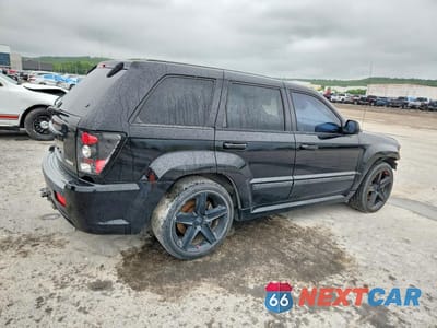 Trzecie zdjęcie samochodu z tyłu: 2006 JEEP GRAND CHEROKEE SRT-8 VIN:1J8HR78396C217885 - miniatura