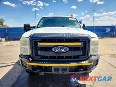 Piąte zdjęcie samochodu w środku: 2014 FORD F-250 SD VIN:1FT7X2B61EEA23613 - miniatura