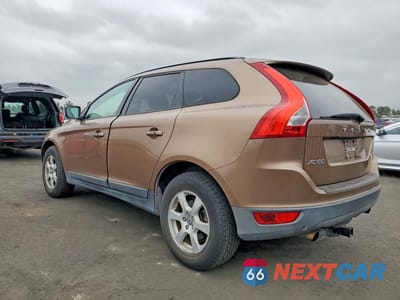 Drugie zdjęcie samochodu z przodu: 2010 VOLVO XC60 3.2 VIN:YV4982DZ6A2066298 - miniatura