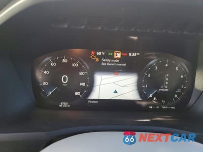 Zdjęcie 9 z 13 samochodu: 2018 VOLVO XC90 T6 VIN:YV4A22PL8J1367019 - miniatura