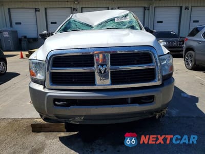 Piąte zdjęcie samochodu w środku: 2010 DODGE RAM 2500 VIN:3D7UT2CL2AG185567 - miniatura