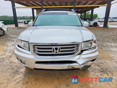 Piąte zdjęcie samochodu w środku: 2012 HONDA RIDGELINE RTL VIN:5FPYK1F57CB457570 - miniatura