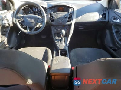 Zdjęcie 8 z 12 samochodu: 2015 FORD FOCUS SE VIN:1FADP3F28FL270842 - miniatura