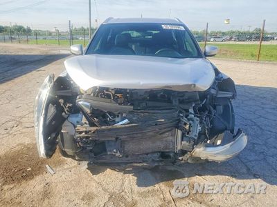 Piąte zdjęcie samochodu w środku: 2019 NISSAN KICKS SV VIN:3N1CP5CU3KL550175 - miniatura