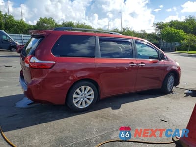 Trzecie zdjęcie samochodu z tyłu: 2015 TOYOTA SIENNA LIMITED 7-PASSENGER VIN:5TDYK3DC6FS639055 - miniatura