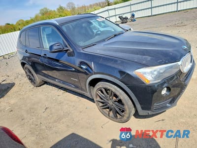 Czwarte zdjęcie samochodu z boku: 2017 BMW X3 XDRIVE28I VIN:5UXWX9C32H0T23654 - miniatura