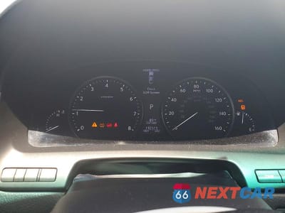 Zdjęcie 9 z 12 samochodu: 2013 LEXUS LS 460 VIN:JTHCL5EF1D5019520 - miniatura