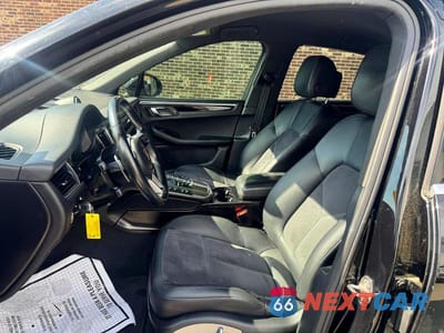 Zdjęcie 9 z 10 samochodu: 2017 PORSCHE MACAN S VIN:WP1AB2A54HLB15410 - miniatura