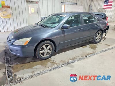 2004 HONDA ACCORD EX 1HGCM56804A137923 - główne zdjęcie licytacji z USA - miniatura