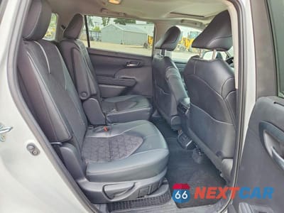 Zdjęcie 11 z 13 samochodu: 2024 TOYOTA HIGHLANDER HYBRID XLE NIGHTSHADE VIN:5TDKBRCHXRS642597 - miniatura