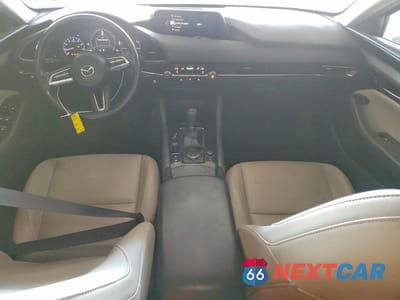 Zdjęcie 8 z 12 samochodu: 2019 MAZDA 3 SELECT VIN:3MZBPAAL1KM108336 - miniatura