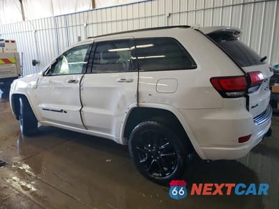 Drugie zdjęcie samochodu z przodu: 2022 JEEP GRAND CHEROKEE LAREDO E VIN:1C4RJFAG6NC114190 - miniatura