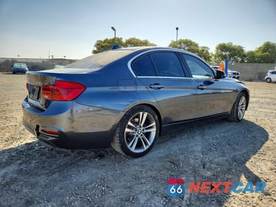 Trzecie zdjęcie samochodu z tyłu: 2018 BMW 330 I VIN:WBA8B9G5XJNV00591 - miniatura