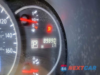 Zdjęcie 8 z 10 samochodu: 2015 NISSAN QUEST S VIN:JN8AE2KP6F9126500 - miniatura