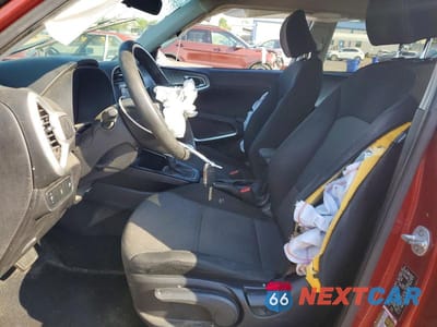 Zdjęcie 7 z 14 samochodu: 2020 KIA SOUL LX VIN:KNDJ23AU1L7058714 - miniatura