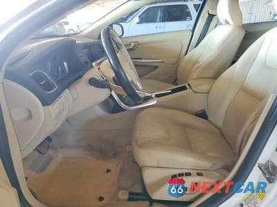 Zdjęcie 7 z 12 samochodu: 2016 VOLVO S60 PREMIER VIN:YV126MFK2G2401467 - miniatura