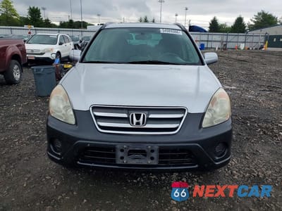 Piąte zdjęcie samochodu w środku: 2005 HONDA CR-V EX VIN:SHSRD78875U311165 - miniatura