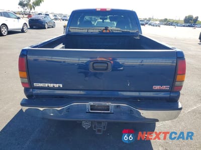 Zdjęcie 6 z 12 samochodu: 2004 GMC NEW SIERRA C1500 VIN:2GTEC19T341383572 - miniatura