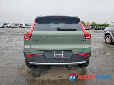 Zdjęcie 6 z 14 samochodu: 2025 VOLVO XC40 CORE VIN:YV4L12UJ1S2570263 - miniatura