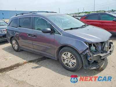 Czwarte zdjęcie samochodu z boku: 2015 HONDA ODYSSEY LX VIN:5FNRL5H24FB115972 - miniatura