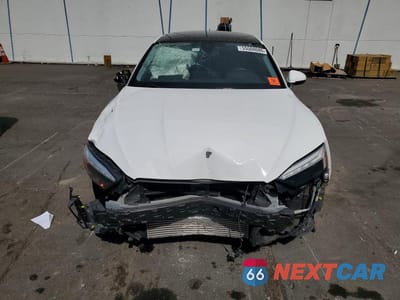 Piąte zdjęcie samochodu w środku: 2022 AUDI A5 PREMIUM PLUS 40 VIN:WAUCBCF56NA039671 - miniatura