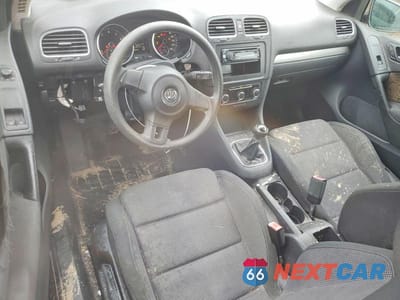 Zdjęcie 8 z 12 samochodu: 2012 VOLKSWAGEN GOLF VIN:WVWAB7AJ6CW247989 - miniatura
