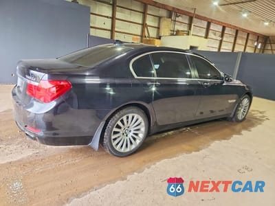 Trzecie zdjęcie samochodu z tyłu: 2012 BMW 750 LXI VIN:WBAKC8C51CC434787 - miniatura