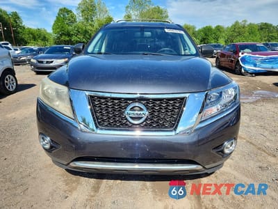 Piąte zdjęcie samochodu w środku: 2014 NISSAN PATHFINDER SL VIN:5N1AR2MMXEC678243 - miniatura